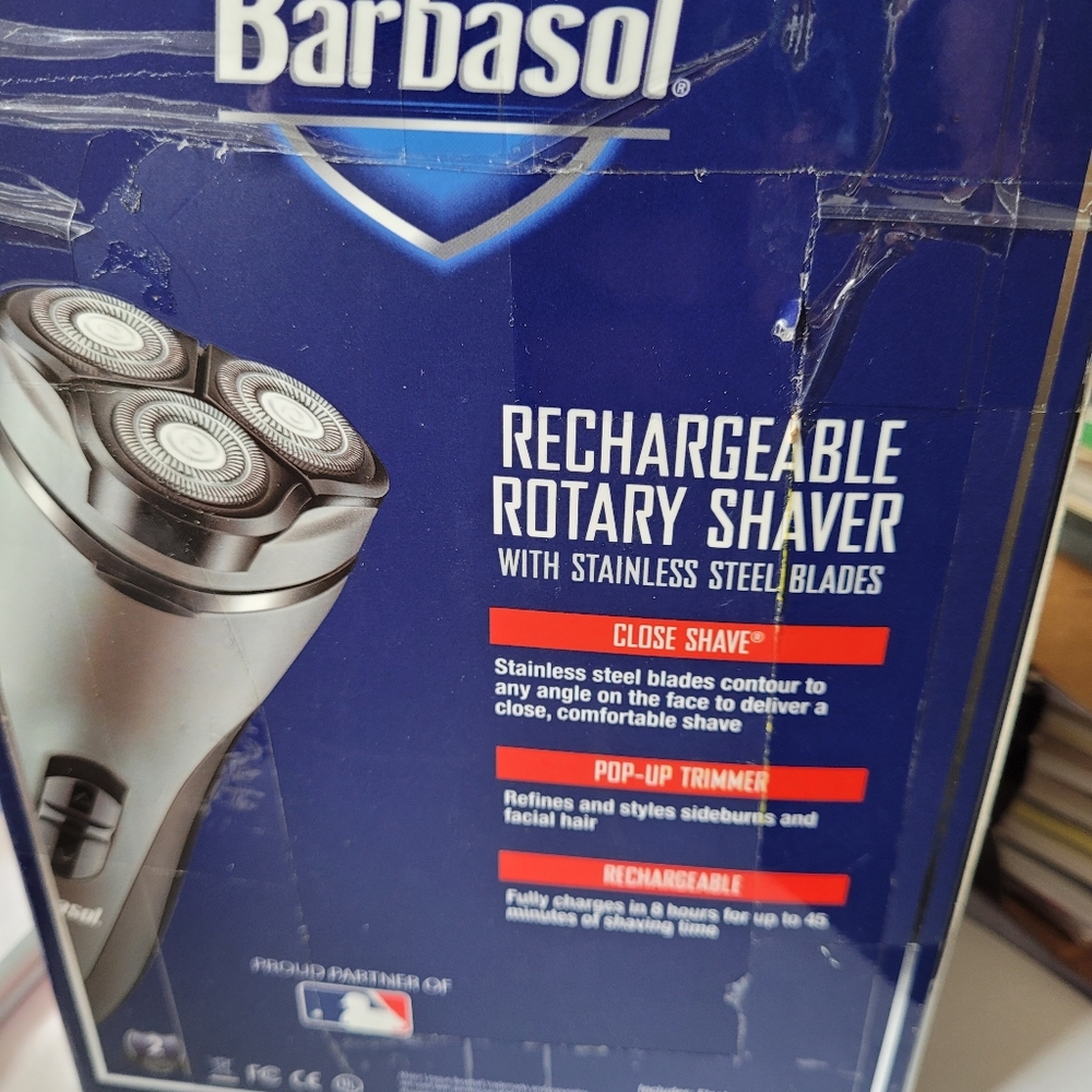 Barbasol Shaver - Picture 2 of 2